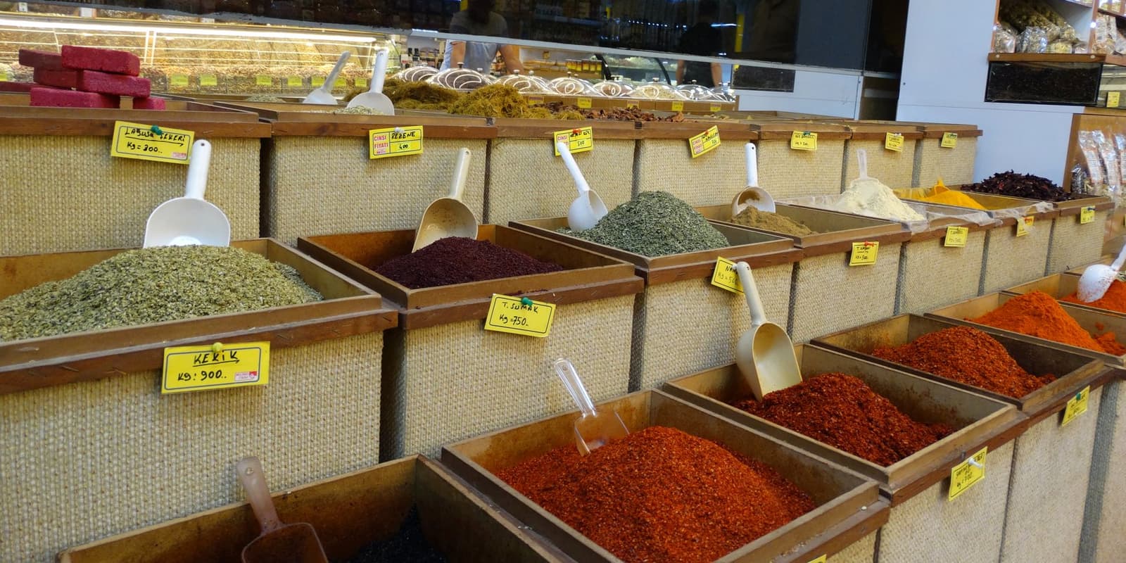 Baharat — Öz Kervan Kuruyemiş, Antalya