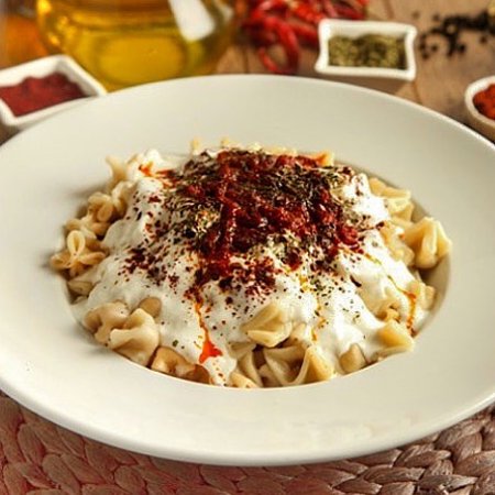 Etli Mantı — Öz Kervan Kuruyemiş, Antalya