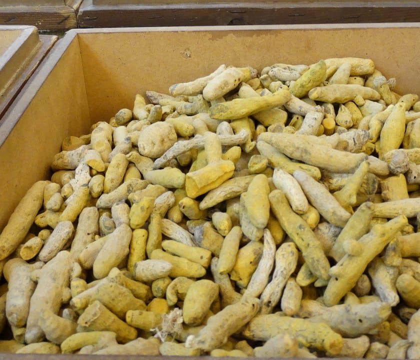 Zerdeçal Kökü — Öz Kervan Kuruyemiş, Antalya